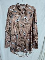 Nieuwe blouse veren 42 44 taupe, Kleding | Dames, Blouses en Tunieken, Ophalen of Verzenden, Nieuw, Maat 42/44 (L)
