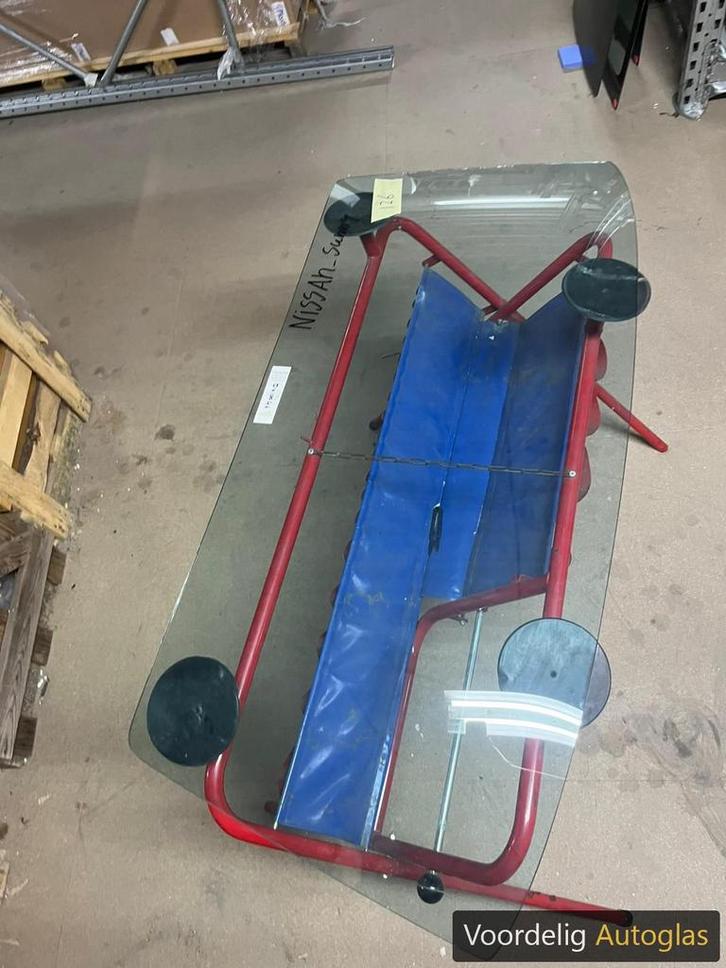 NISSAN SUNNY 1000 CPE KB10 67 - 70 VOORRUIT HELDER, Auto-onderdelen, Ruiten en Toebehoren, Nissan, Nieuw, Ophalen of Verzenden