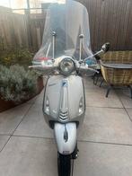 Vespa Primavera 70th Anniversary Snor 4T 2016 zilver, Fietsen en Brommers, Ophalen, Gebruikt, Overige modellen, Benzine