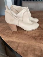 Laarzen gebroken wit maat 40, Kleding | Dames, Schoenen, Ophalen, Zo goed als nieuw, Wit