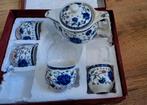 Theepot met zeefje en 4 Kommetjes - Blauw Wit Design, Keramiek, Onbekend, Nieuw, Ophalen of Verzenden