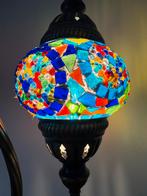 Oosterse Mozaïek tafellamp. Hoogte 37cm, Huis en Inrichting, Lampen | Tafellampen, Ophalen of Verzenden, Gebruikt, Glas