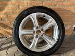 Origineel Audi velgen + band 225/50 R17 + naafkappen, Ophalen, Gebruikt, Velg(en), 17 inch