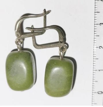 Nefriet, Chrysopraas, parel en Natuurlijke stenen Oorbellen beschikbaar voor biedingen