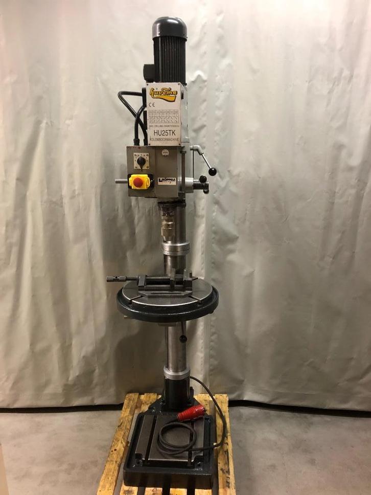 Te koop Kolomboormachine Tandwiel aangedreven, Doe-het-zelf en Verbouw, Gereedschap | Boormachines, Gebruikt, Kolomboormachine