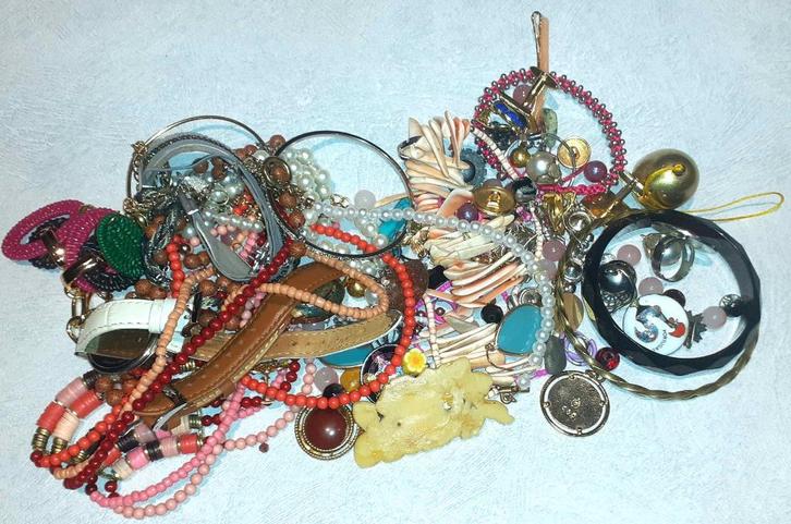 lot juwelen 1, Sieraden, Tassen en Uiterlijk, Antieke sieraden, Overige typen, Zilver, Met edelsteen, Verzenden