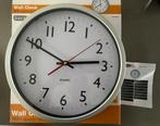Klok, Ophalen of Verzenden, Nieuw, Analoog, Wandklok
