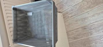 IKEA Draadmanden 4x inclusief rails. beschikbaar voor biedingen