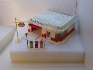 LEGO - ESSO GARAGE  307  + ESSO Pomp/mast - 1:87 beschikbaar voor biedingen