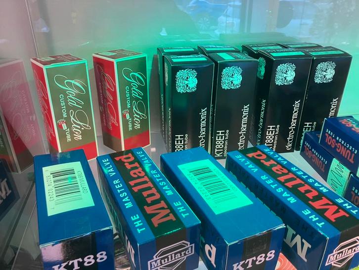 Diversen 300B, KT88 etc aangeboden, Audio, Tv en Foto, Buizenversterkers, Buis of Buizen, Ophalen of Verzenden