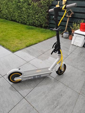 Ninebot Elektrische Step - Topconditie! beschikbaar voor biedingen