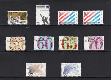 Jaarserie Nederlands zegels / velletje en boekjes 1982 beschikbaar voor biedingen