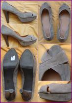 BILLI BI suede lichtbruine peeptoe pumps maat 41 nieuw, Bruin, Nieuw, Ophalen of Verzenden, Schoenen met hoge hakken