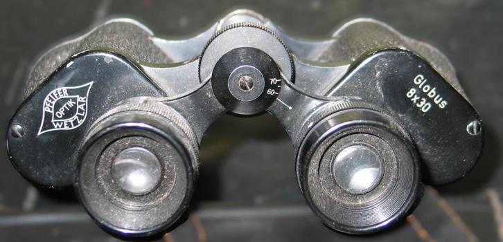 Globus pfeifer optik wetzlar 8x30 beroemde kijker dienstglas, Audio, Tv en Foto, Optische apparatuur | Verrekijkers, Gebruikt