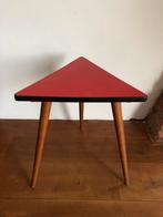 Retro bijzettafeltje, jaren ‘60., 45 tot 60 cm, Minder dan 55 cm, Rond, Ophalen of Verzenden