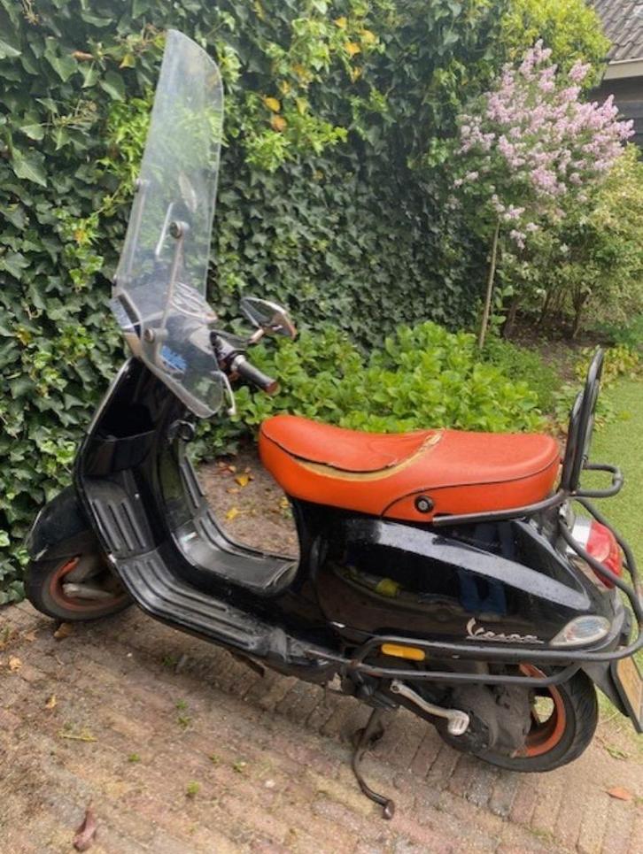 Vespa s loop of sloop, Fietsen en Brommers, Snorfietsen en Snorscooters, Gebruikt, Vespa, Benzine, Ophalen