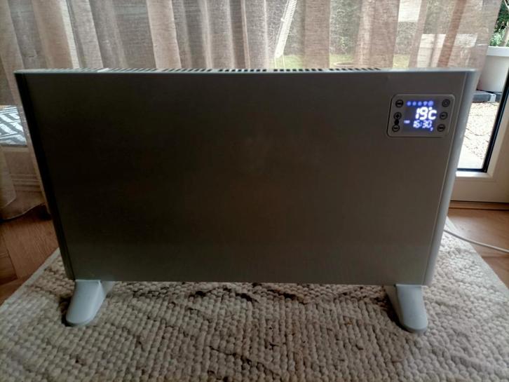 Eurom Elektrische Kachel 1500W - WiFi & Afstandsbediening, Huis en Inrichting, Kachels, Zo goed als nieuw, Vrijstaand, Kolomkachel