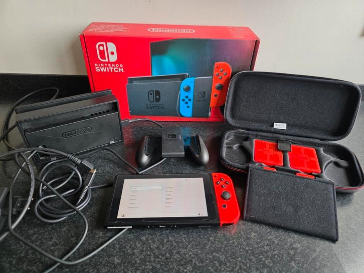 Nintendo Switch console klein Defect!, Spelcomputers en Games, Spelcomputers | Nintendo Switch, Zo goed als nieuw, Switch Original