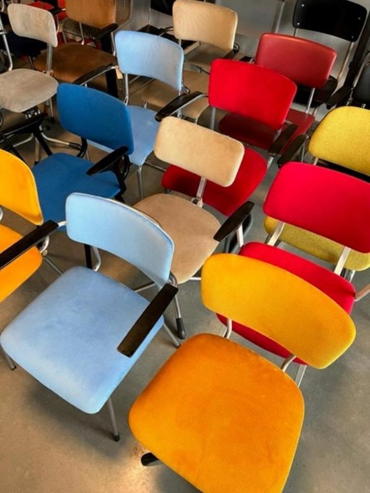 Vintage eettafelstoelen Gispen Ahrend De Wit Kembo Tubax, Huis en Inrichting, Stoelen, Gebruikt, Vijf, Zes of meer stoelen, Hout