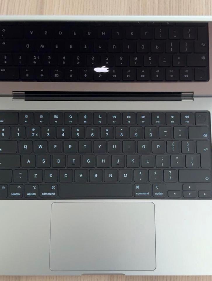 14" Macbook Pro M4 Silver - 16gb RAM 512gb SSD, Computers en Software, Apple Macbooks, Zo goed als nieuw, MacBook Pro, Overige groottes