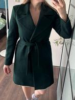 CVRD Kenza wollen mantel met ceintuur donker groen maat M, Kleding | Dames, Jassen | Winter, Maat 38/40 (M), CVRD, Nieuw, Ophalen of Verzenden