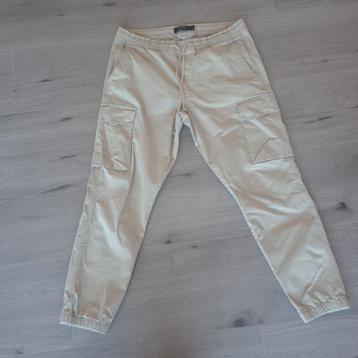 Beige cargo broek - Pull&Bear beschikbaar voor biedingen