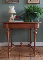 Lucky Vintage Franse antieke of brocante Schrijftafel, Ophalen