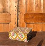 Doos stoffen bekleding karton sieraden naaidoosje bloem, Antiek en Kunst, Ophalen of Verzenden