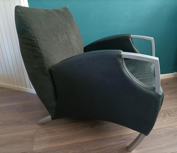 Design Fauteuil leer / Alcantara in Topstaat!, Huis en Inrichting, Fauteuils, Zo goed als nieuw, Leer, Metaal, Stof, 75 tot 100 cm