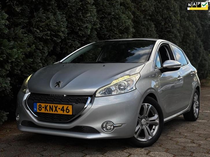 Peugeot 208 1.4 VTi Allure | Leder interieur | Uniek nette a, Auto's, Peugeot, Bedrijf, Te koop, ABS, Airbags, Airconditioning