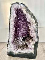 Mooie Amethist Geode 38 cm, Verzamelen, Ophalen, Mineraal