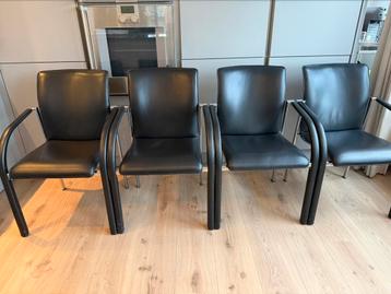 Leolux Cimarrone zwart leren design eetkamerstoelen. beschikbaar voor biedingen