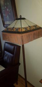 mooie staand tyfanielamp, Huis en Inrichting, Lampen | Vloerlampen, Ophalen, Gebruikt, 150 tot 200 cm