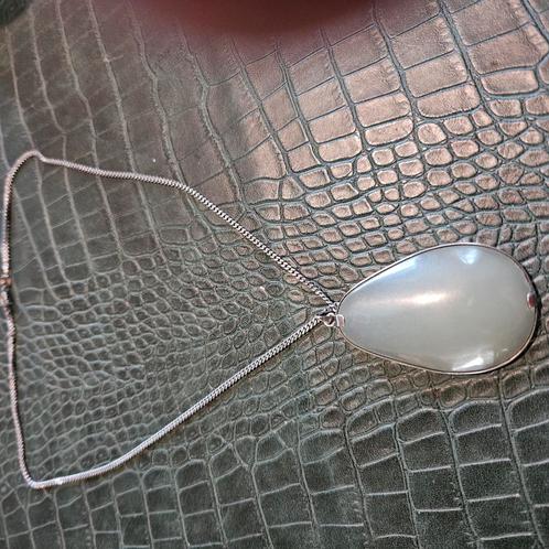 zilveren hanger met maansteen inclusief ketting, Antiek en Kunst, Antiek | Goud en Zilver, Ophalen of Verzenden
