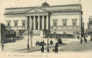 (381-275-015) Angouleme Palais de Justice beschikbaar voor biedingen