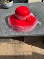 Dames rode hoeden, Ophalen of Verzenden, Zo goed als nieuw, One size fits all