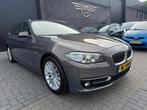 BMW 5 Serie Touring 528i Luxury Edition | AUTOMAAT | 2E EIGE, Automaat, Gebruikt, 4 cilinders, 2000 kg