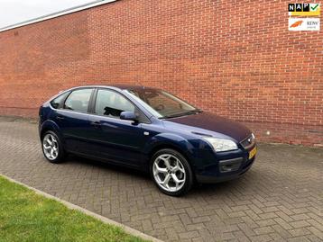 Ford Focus 2.0-16V Titanium Clima Leder beschikbaar voor biedingen
