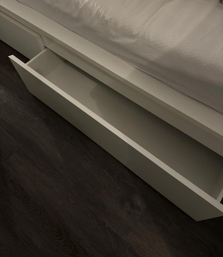 Nieuwe IKEA Malm bedlade voor hoog bedframe, wit, Huis en Inrichting, Slaapkamer | Bedden, Nieuw, Hout, Wit, Ophalen of Verzenden