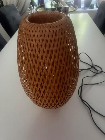 Tafellamp 40 cm hoog beschikbaar voor biedingen