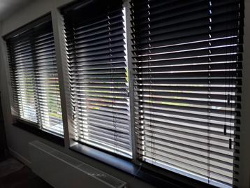 Te koop Jaloezieen beschikbaar voor biedingen