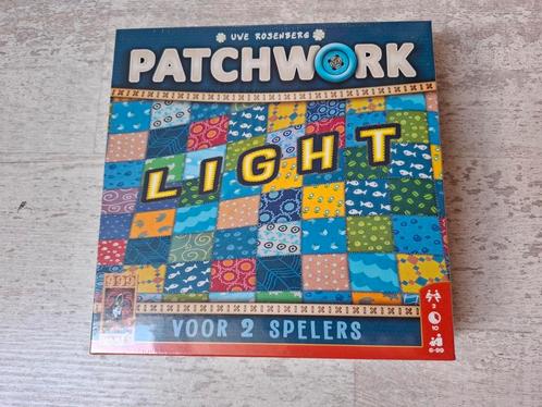 Leuk spel Patchwork Light nieuw geseald, Hobby en Vrije tijd, Gezelschapsspellen | Bordspellen, Nieuw, Een of twee spelers, Ophalen of Verzenden