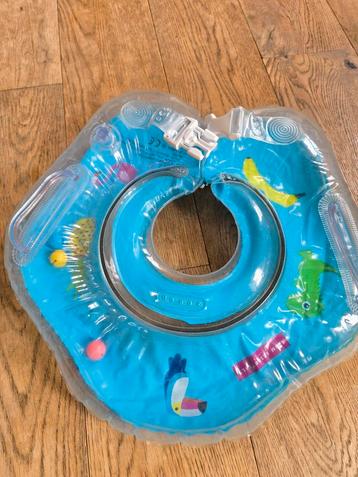 Baby Zwemband Nek beschikbaar voor biedingen