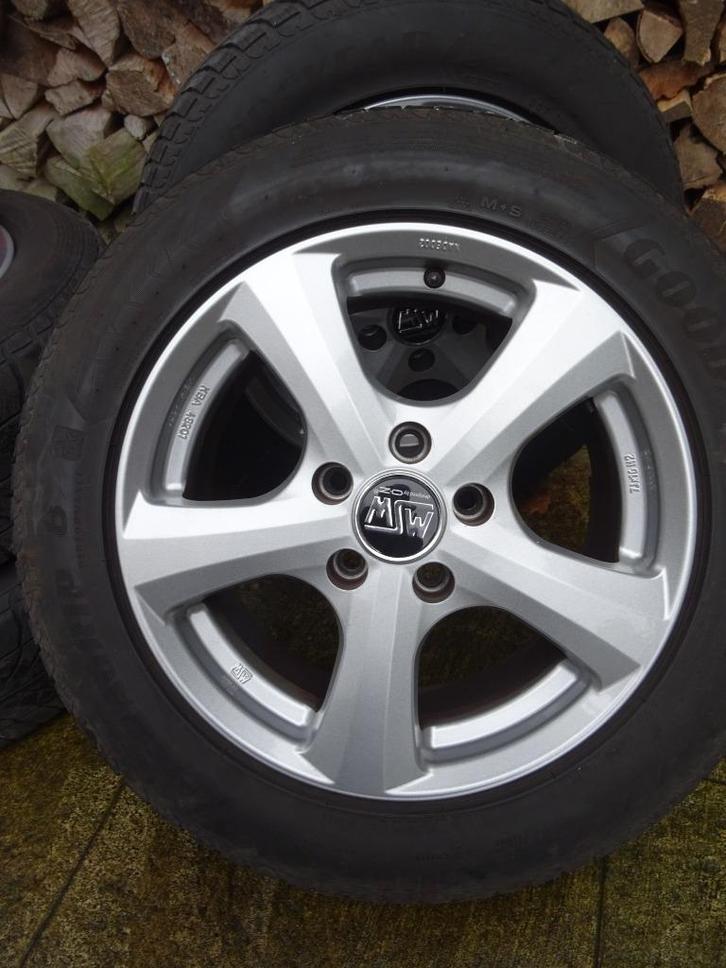 4 MSW velgen met winterbanden 16", Auto-onderdelen, Banden en Velgen, Velg(en), Winterbanden, 16 inch, 205 mm, Personenwagen, Gebruikt