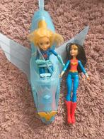 Barbie DC hero poppen inclusief vliegtuig, Ophalen of Verzenden, Zo goed als nieuw, Barbie