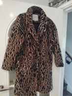 Leuke teddy jas van het merk Minimum. Maat 38, Kleding | Dames, Maat 38/40 (M), Bruin, Nieuw, Bershka