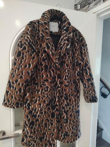 Leuke teddy jas van het merk Minimum. Maat 38 beschikbaar voor biedingen