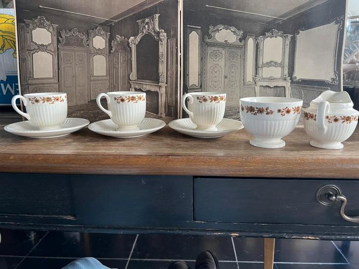 WEDGWOOD RATCLIFFE, Antiek en Kunst, Antiek | Servies compleet, Ophalen of Verzenden