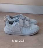Nike sneakers maat 39,5 - Verzending mogelijk!, Gebruikt, Ophalen of Verzenden, Nike, Jongen of Meisje