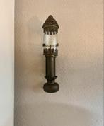 Twee antieke trein lampen, Ophalen